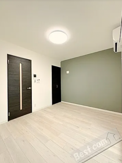 逆側からのお部屋です。広々とお使い頂けます