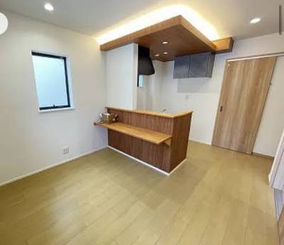 間接照明もおしゃれな感じを演出しております。