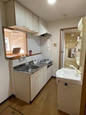 キッチン2口新品ガスコンロ付き