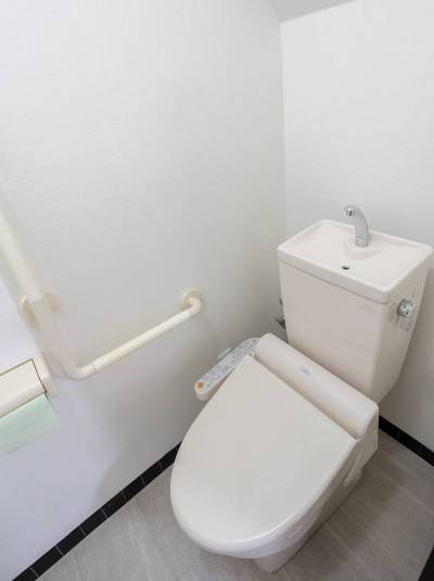 トイレはウォッシュレットに対応しています。