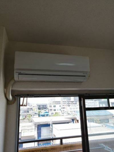 エアコンもついています。