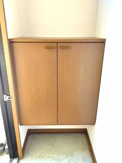 玄関シューズボックス
