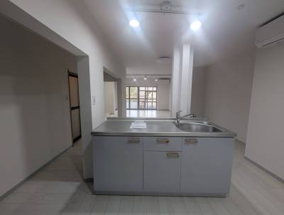 アイランドキッチン