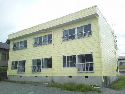 建物南側の外観です