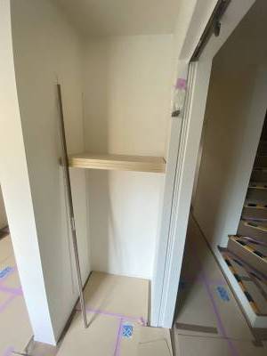 1階東部屋♪収納棚♪