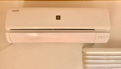 リビングのエアコンはシャープのプラズマクラスター