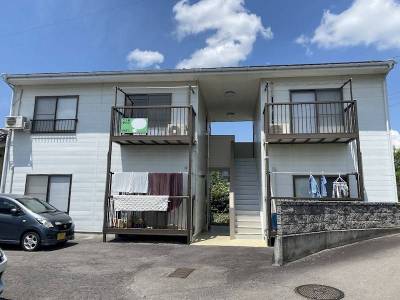１ｋｍ以内に生活に必要なお店や施設が有ります。