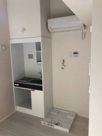 別の部屋の写真ですが，同じような感じです。