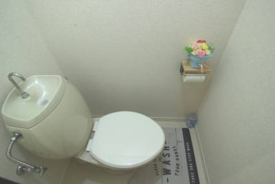 トイレは別です