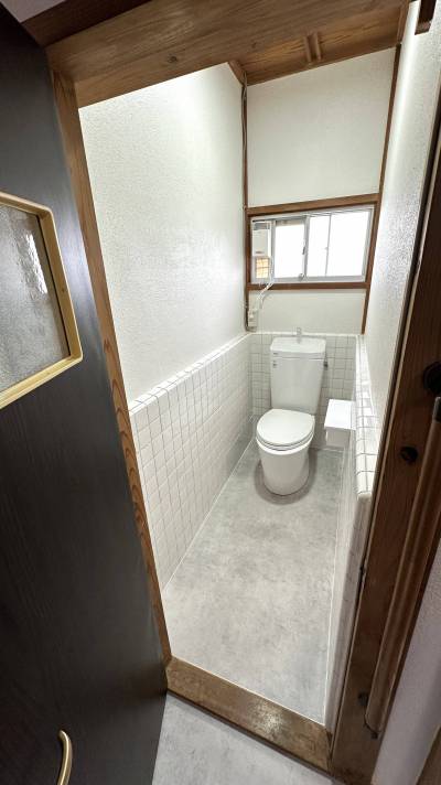 トイレ設備は新品です。