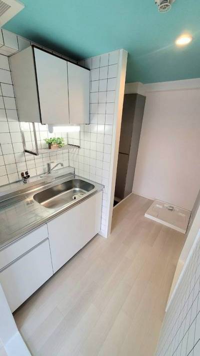 ブルーと白のコントラストがいいでしょ？