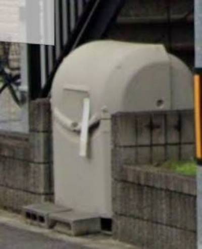敷地内にゴミ置き場があります
