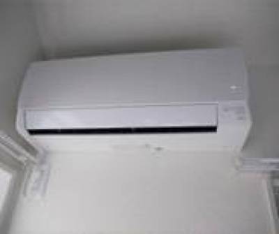 築浅の電気代が節約できる新しいエアコンです！