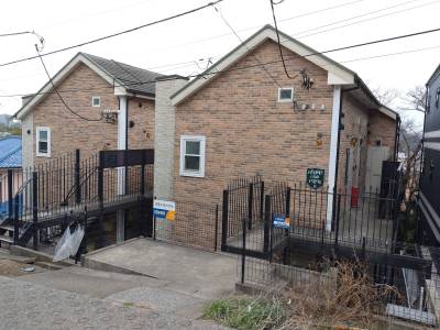 イギリスの寄宿舎をイメージしたおしゃれな外観です イギリスの寄宿舎をイメージしたおしゃれな外観です