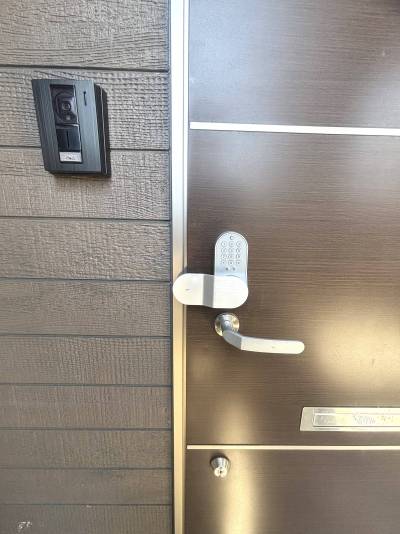 電子キーで開錠/施錠が簡単！ダブルロックで安心！