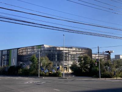 スタバもある商業施設　The Green