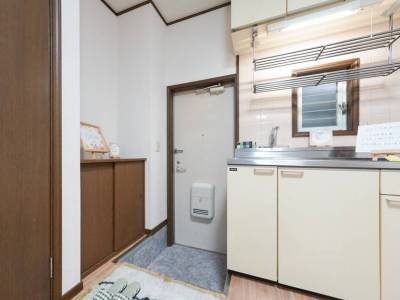 玄関の収納もバッチリ！！