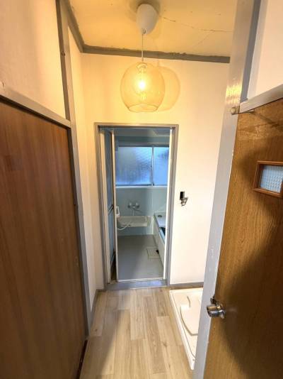 廊下もリフォーム済みで綺麗です！