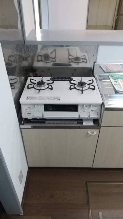 ガステーブル新品交換済み