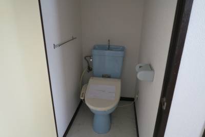 シャワートイレ付！