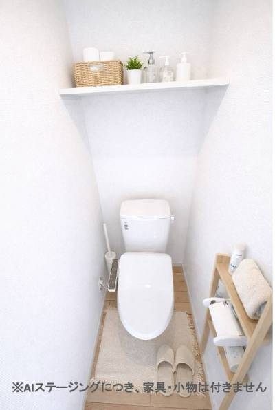 温水洗浄便座付きの清潔トイレ