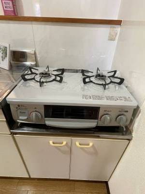 2口新品ガスコンロ
新生活に大変便利です