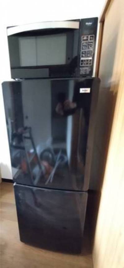 電子レンジと冷蔵庫もついていて、初期費用を大幅に抑えられます