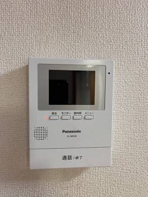安心のモニター付きインターホン