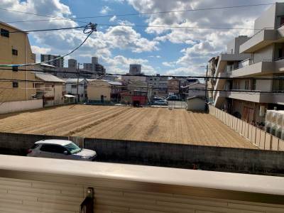 ベランダからの素晴らしい眺望　（101・103）