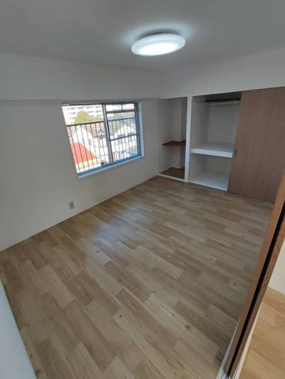 洋室６　収納たっぷりです！