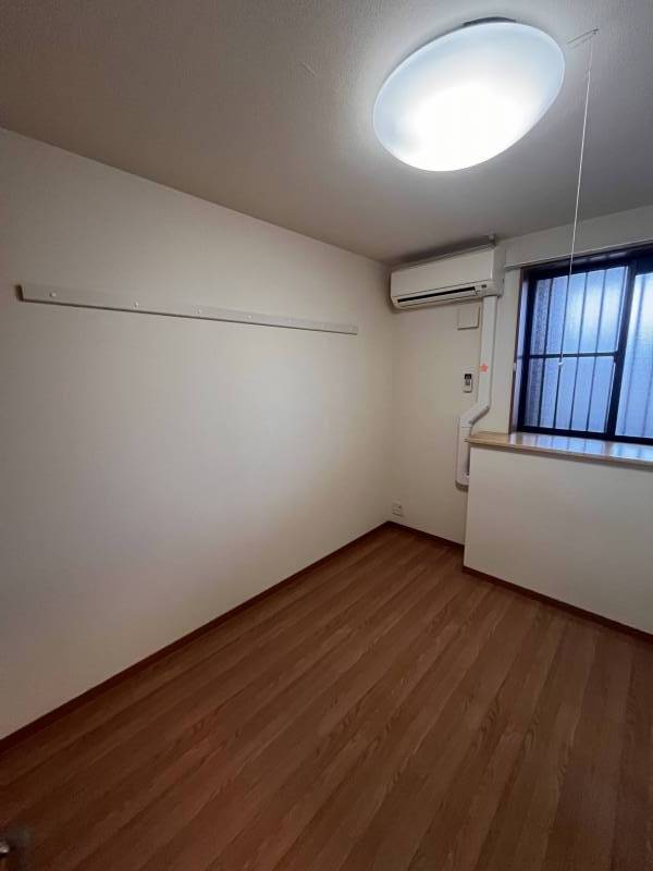 エアコン付きです。