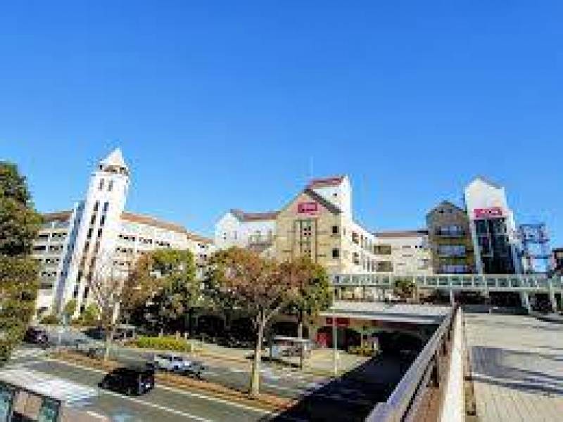 イオン本牧店まで徒歩8分