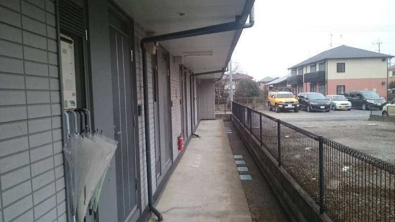 共用部、玄関です。