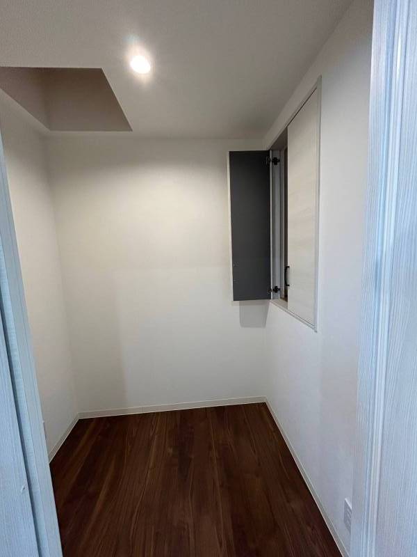 1.7帖WICで衣類、その他の物もすっきり収納