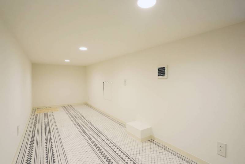 5.7帖ロフトは収納、趣味、在宅ワーク空間。使い方は自由です