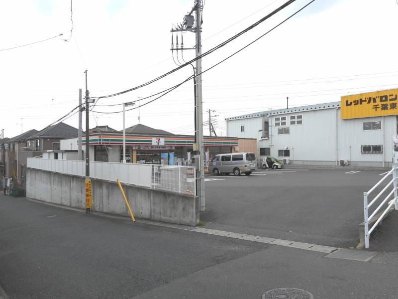 セブンイレブンまで徒歩５分