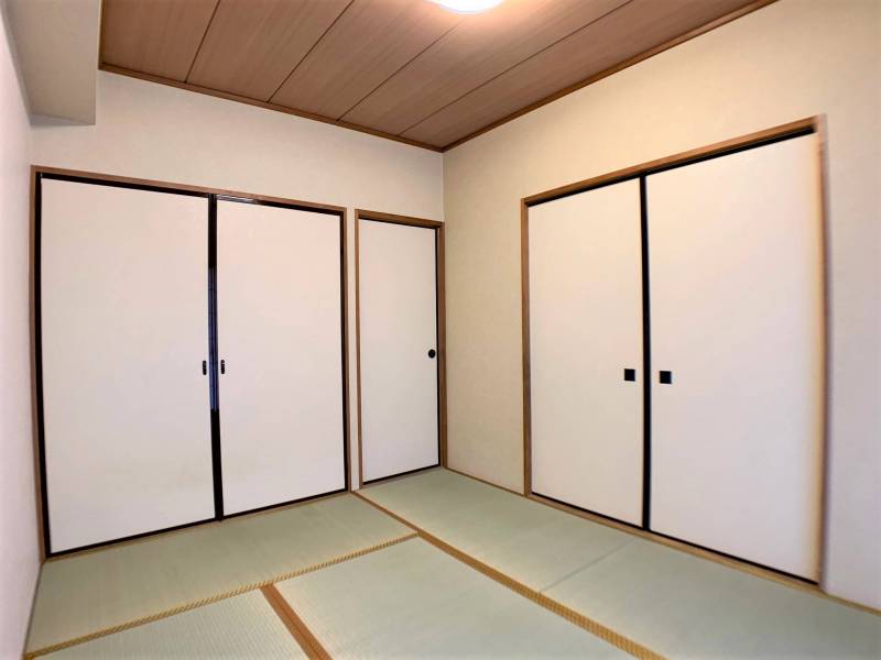 6帖和室。畳・襖はすべて表替え