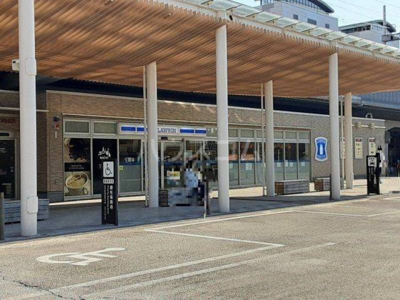 ローソン 草薙駅北口店徒歩3分♪