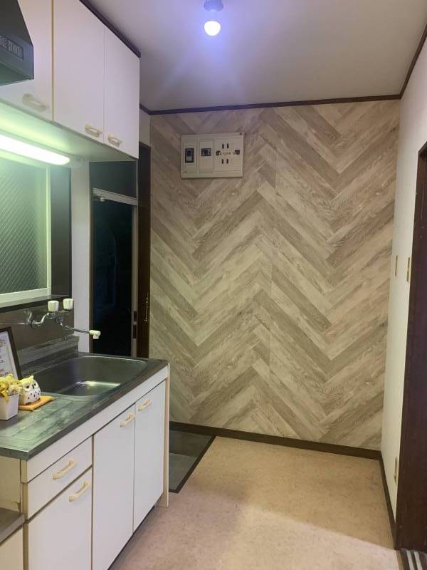 キッチン周りも広々とお使いいただけます♪