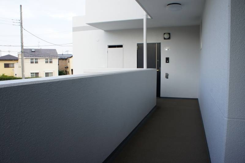 角部屋なのでアプローチは専用