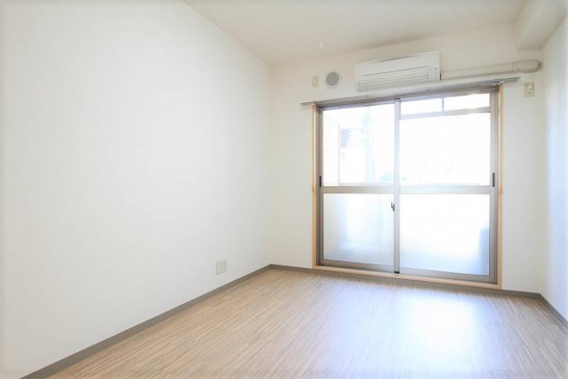 全室採光面東向きです