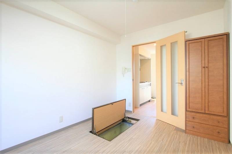 大容量の床下収納がございます