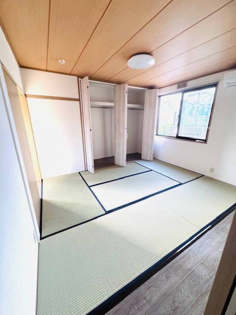 和室　窓側から撮影
