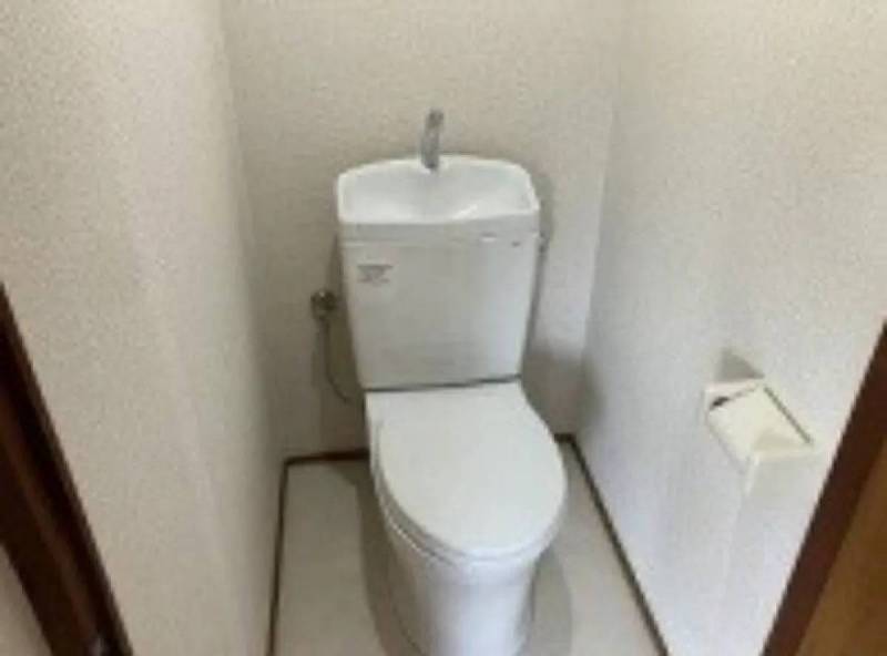 清潔感のあるトイレ♪毎日気持ちよく使えます
