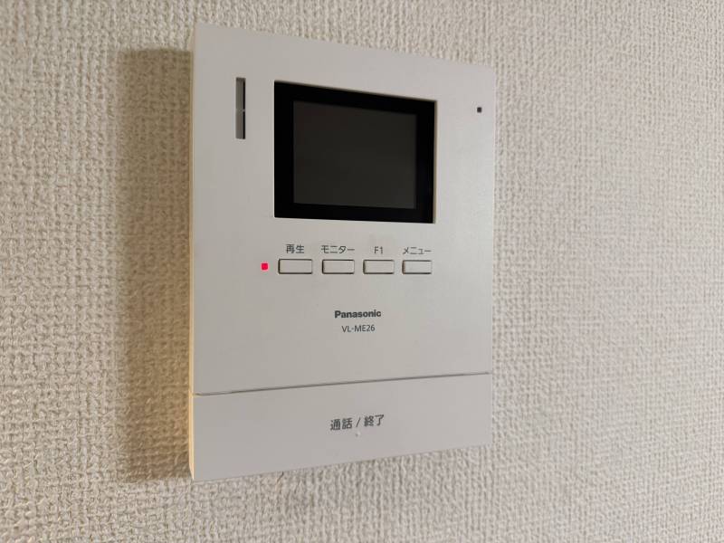 安心の録画機能付きTVモニターインターホン付きです！