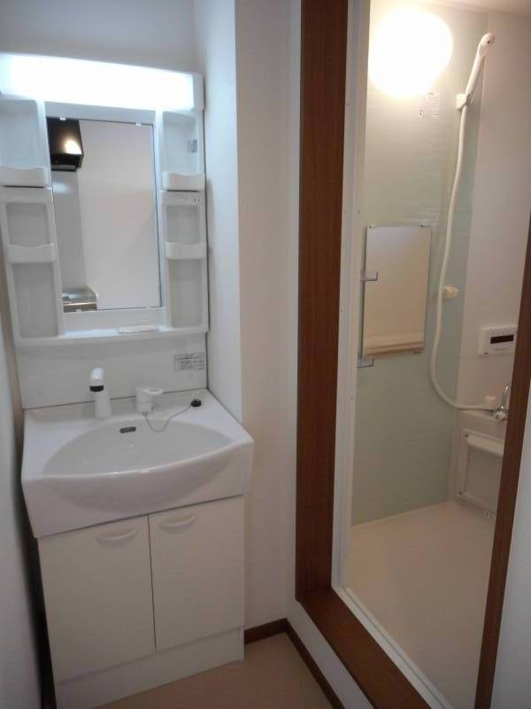 独立洗面化粧台