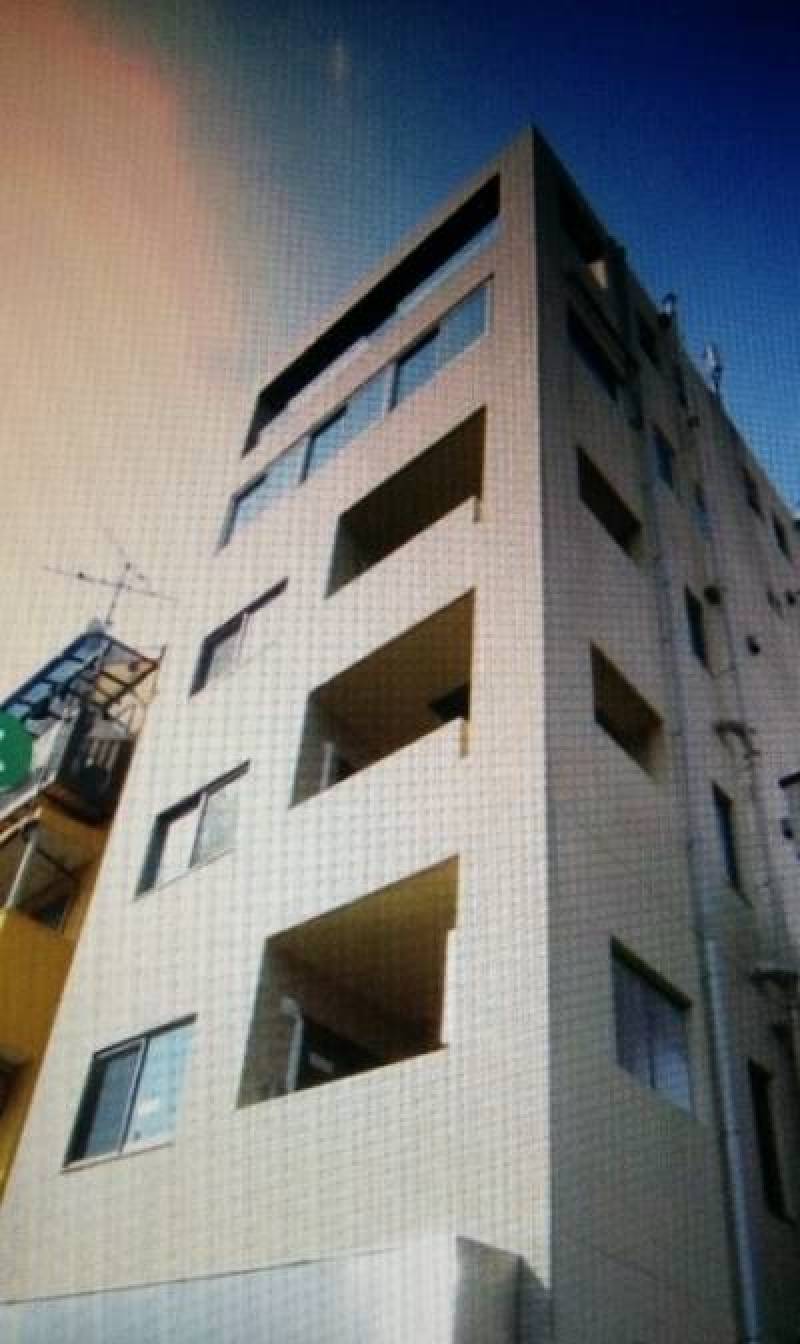 南側建物外観です。