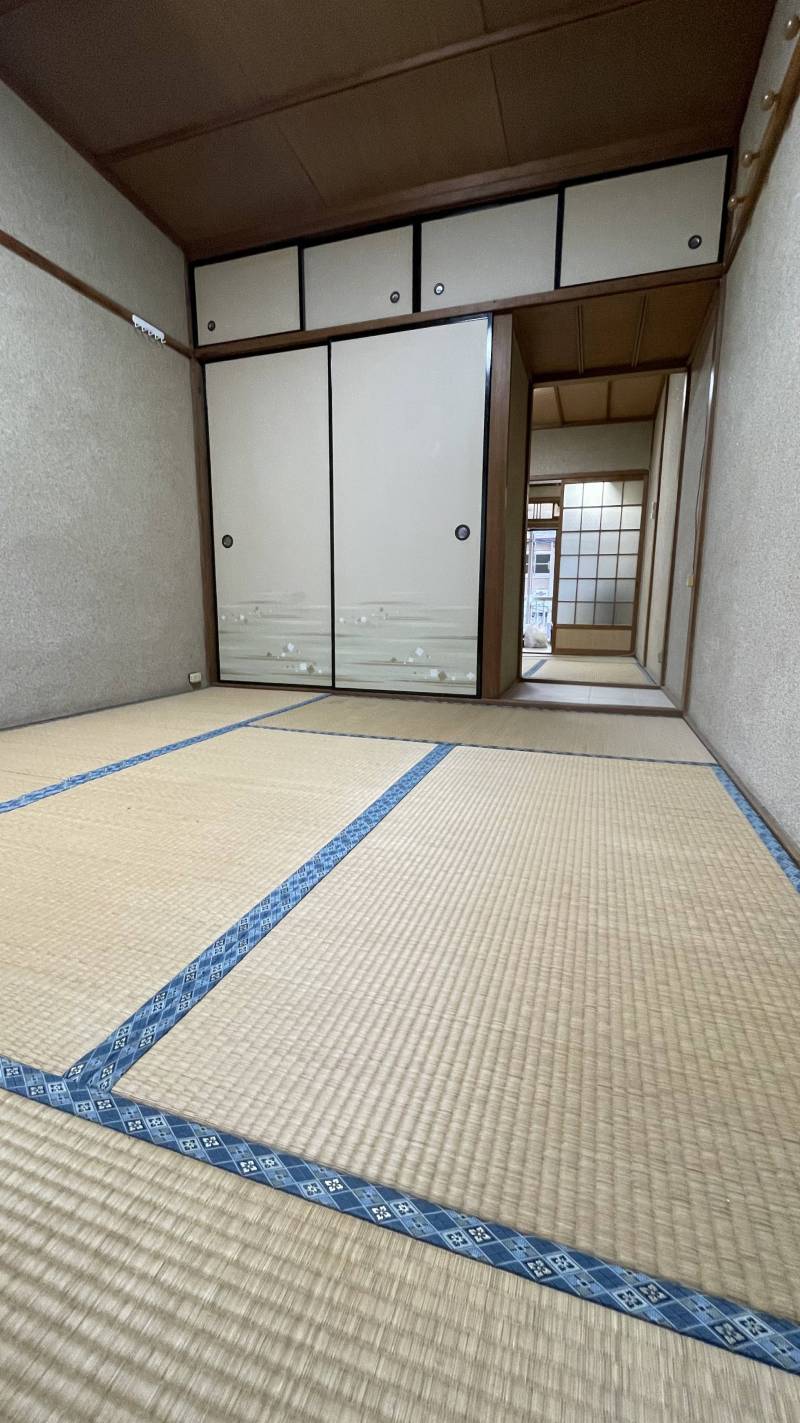 2つ目の部屋（6畳間）