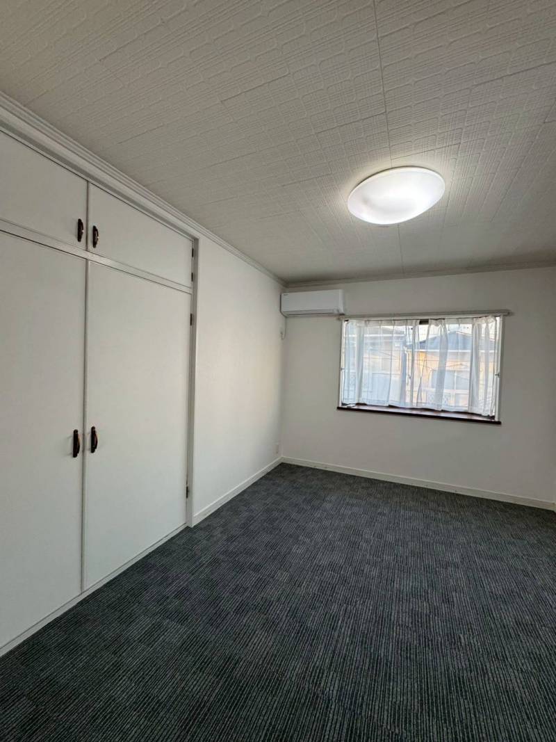 イタリアから直輸入したガラスタイル