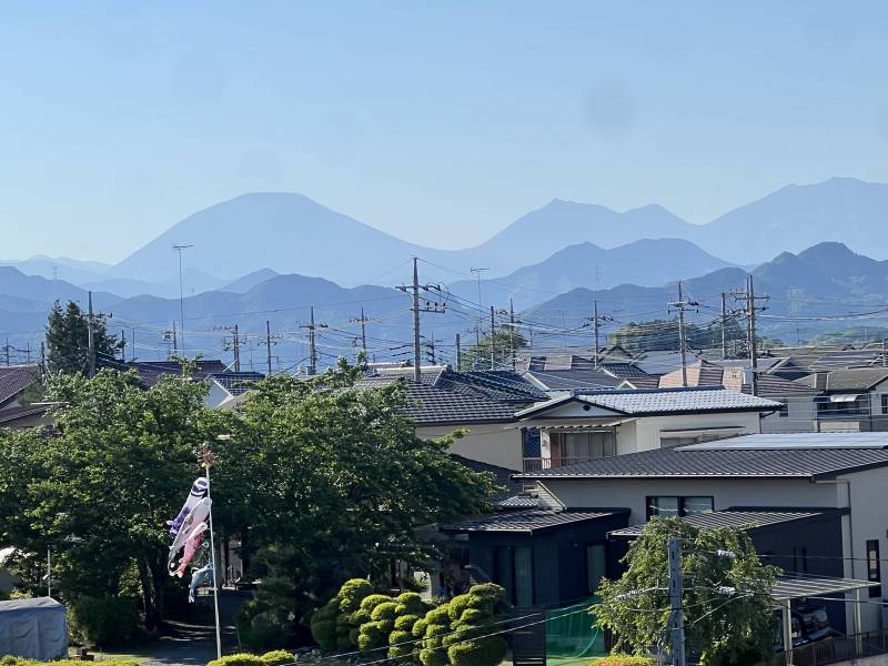 ダイニング側から見える男体山が綺麗
